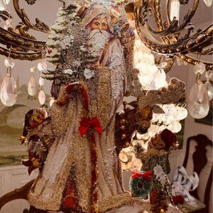 SANTA CLAUS*ST. NICHOLAS*CHRISTMAS DRESDEN VICTORIAN ORNAMENT*ELVES REINDEER WOW